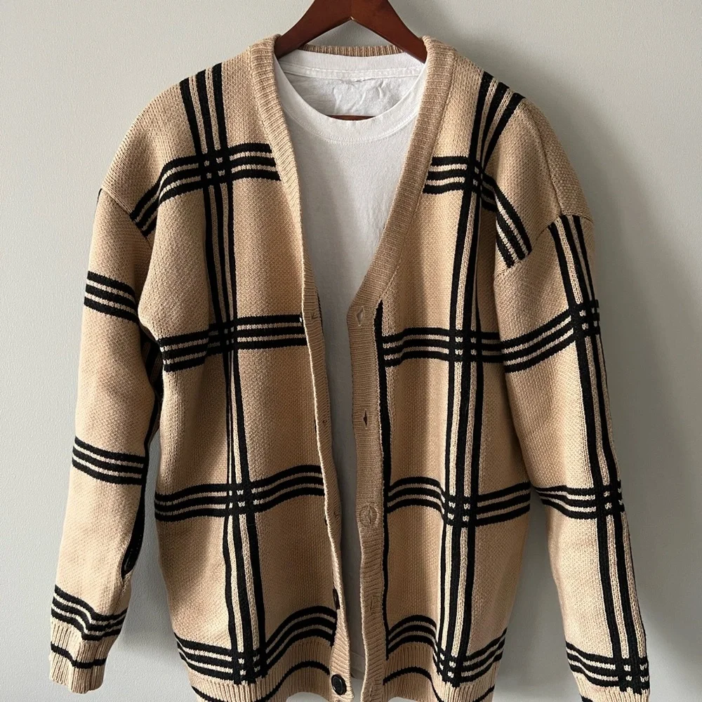 Brand new unisex cardigans - Picture 1 of 2